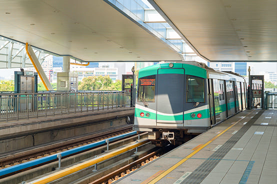 江ノ電×おやつカンパニー×台湾高雄メトロ 日台観光電車Project